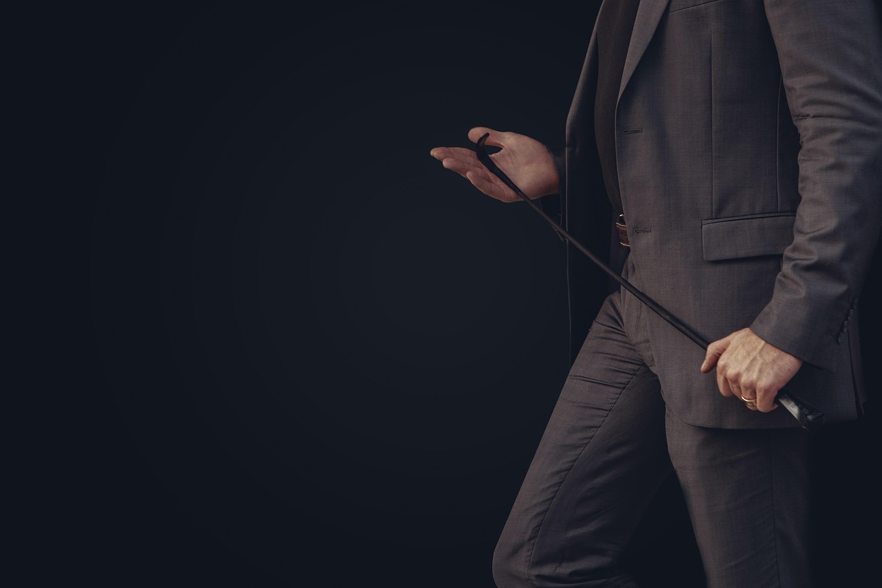 卖vx的网站:短信营销和邮件营销:你的客户哪个更在意