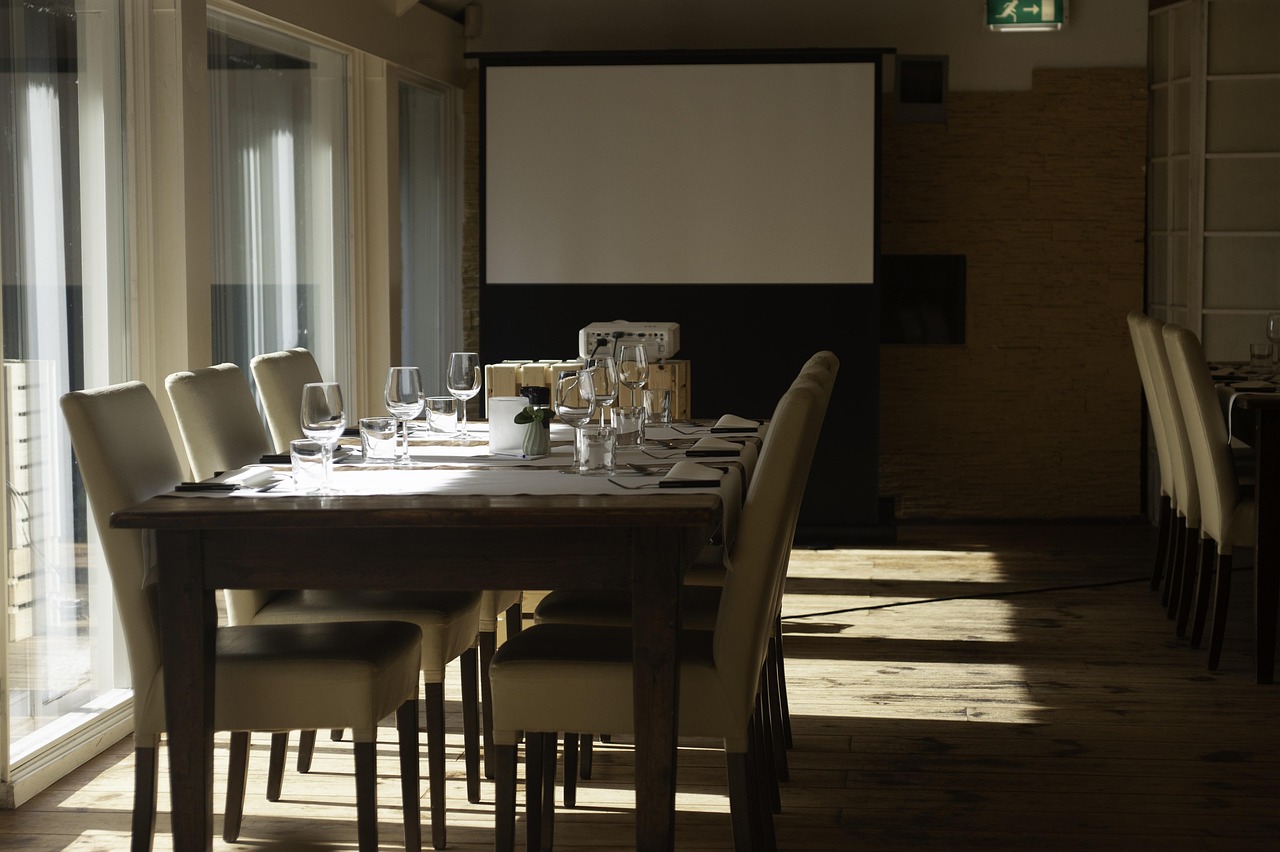 中国电信实名账号：跨境代理服务平台