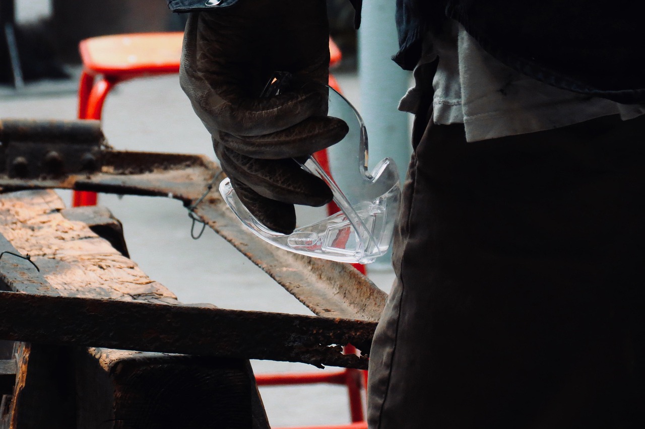 英雄联盟手游：周至代理注册工商